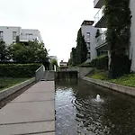 Nadmorski Dwor 9